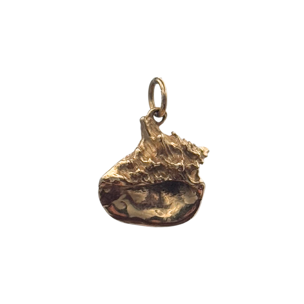 Vintage 14k Yellow Gold Seashell Charm