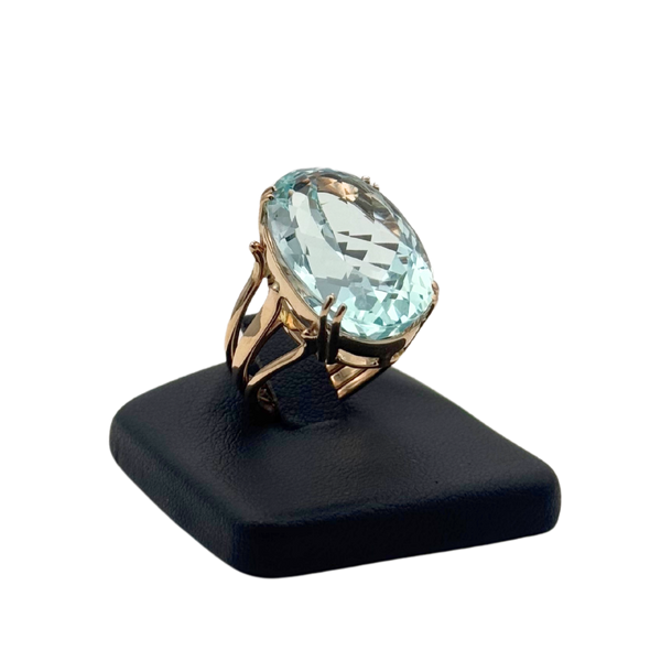 Vintage 14k Yellow Gold Triple Split Shank Aquamarine Ring